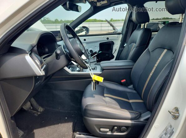 JM3KKEHA8R1155648 2024 MAZDA CX-90 Белый Вид салона спереди