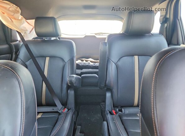 JM3KKEHD4S1238364 2025 MAZDA CX-90 Black Widok tylnych siedzeń