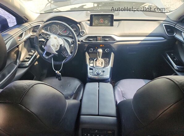 JM3TCACY3J0217322 2018 MAZDA CX-9 Charcoal Vista del salpicadero