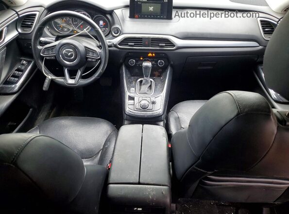 JM3TCACY8J0218904 2018 MAZDA CX-9 Silver Առջևի վահանակի տեսք