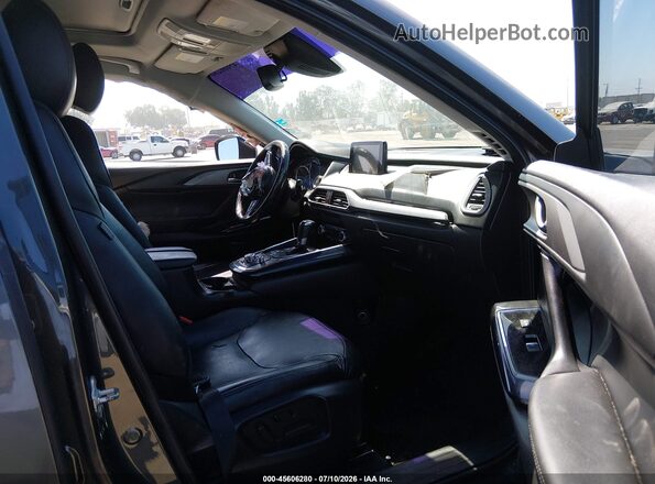 JM3TCACY8J0221446 2018 MAZDA CX-9 Серый Вид салона спереди