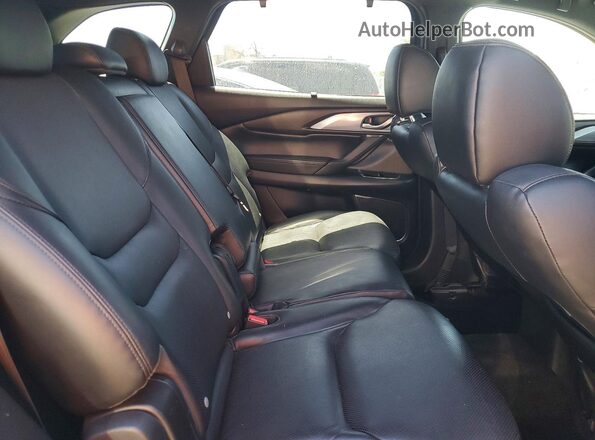 JM3TCADYXG0113496 2016 MAZDA CX-9 Silver Widok wnętrza z tyłu