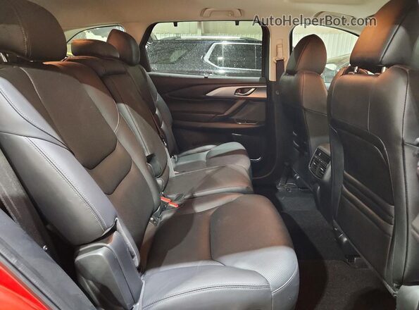 JM3TCBAY1N0628507 2022 MAZDA CX-9 Red Вид задньої частини салону