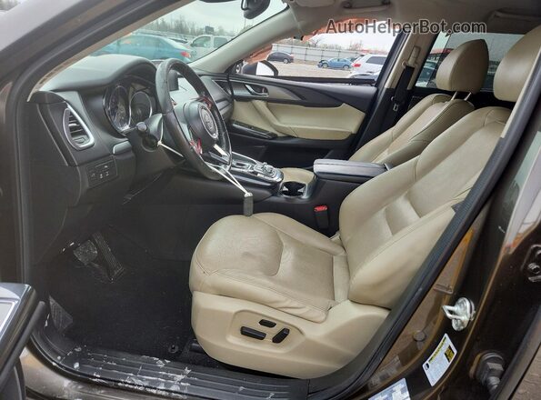 JM3TCBCY1J0209502 2018 MAZDA CX-9 Gray Vista interior delantera
