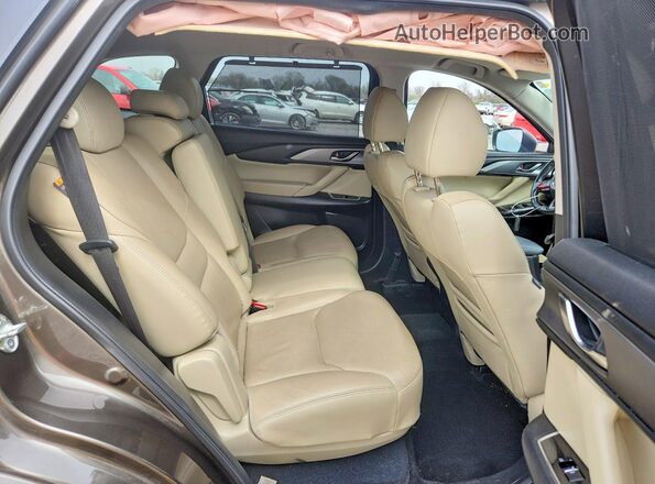 JM3TCBCY1J0209502 2018 MAZDA CX-9 Gray Vista interior trasera