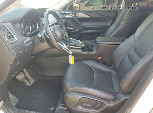 JM3TCBCY6P0646985 2023 MAZDA CX-9 Белый Вид салона спереди