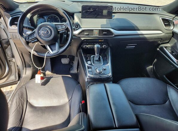 JM3TCBDY2M0518897 2021 MAZDA CX-9 Silver Vista del salpicadero