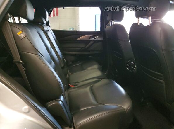 JM3TCBDY9J0210749 2018 MAZDA CX-9 Silver Вид задньої частини салону