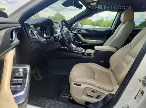 JM3TCBDY9M0536054 2021 MAZDA CX-9 White Вид салону спереду