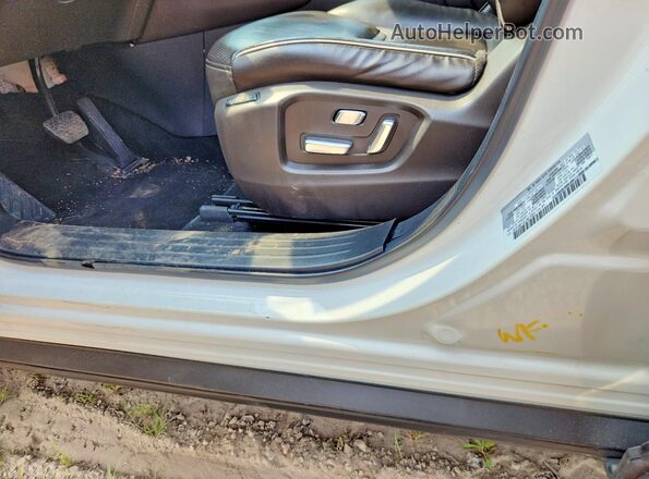JM3TCBEY2L0407053 2020 MAZDA CX-9 White Widok naklejki z numerem VIN