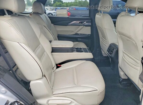JM3TCBEY4L0424629 2020 MAZDA CX-9 Silver Вид задньої частини салону
