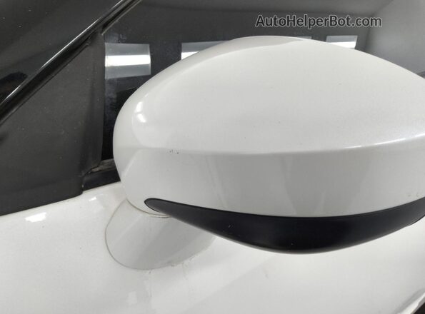 JN1AR5BF9MM160128 2021 NISSAN GT-R White 