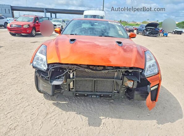 JN1AR5EFXJM710234 2018 NISSAN GT-R Оранжевый Вид спереди