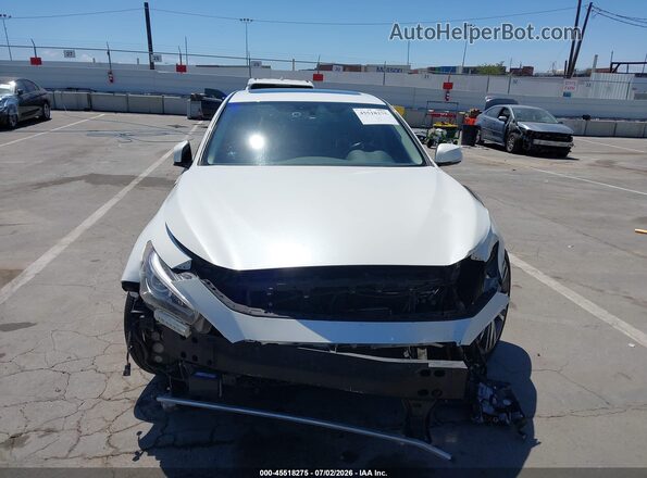 JN1AV7AP2JM160033 2018 INFINITI Q50 HYBRID White უკანა სალონის ხედი