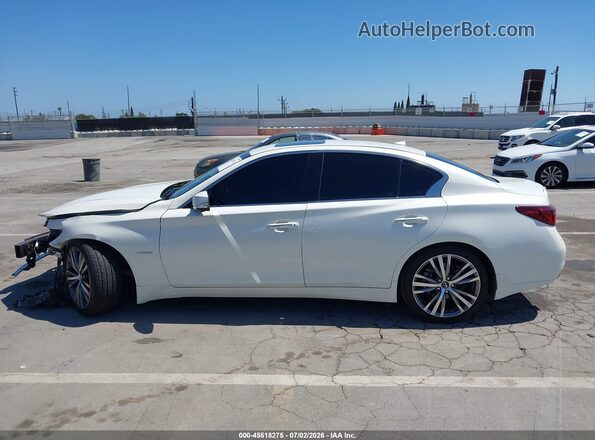 JN1AV7AP2JM160033 2018 INFINITI Q50 HYBRID White 
