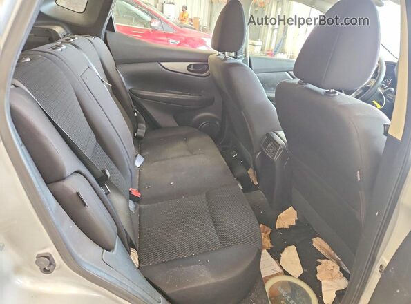 JN1BJ1AW6MW662489 2021 NISSAN ROGUE Серебряный Вид задних сидений