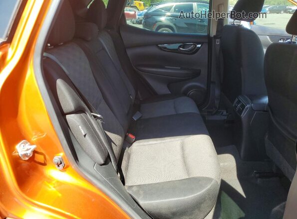 JN1BJ1BV3MW315224 2021 NISSAN ROGUE Orange Rear interior view