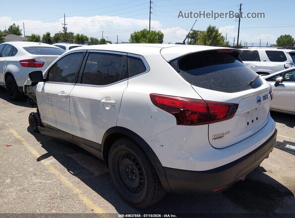 JN1BJ1CP0JW150373 2018 NISSAN ROGUE White 