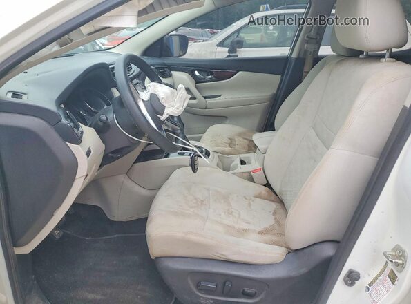 JN1BJ1CP4JW186776 2018 NISSAN ROGUE Белый Вид салона спереди