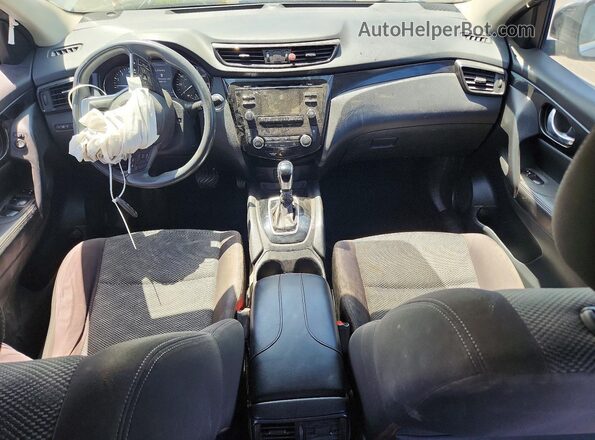 JN1BJ1CP5HW033575 2017 NISSAN ROGUE Gray Dashboard view