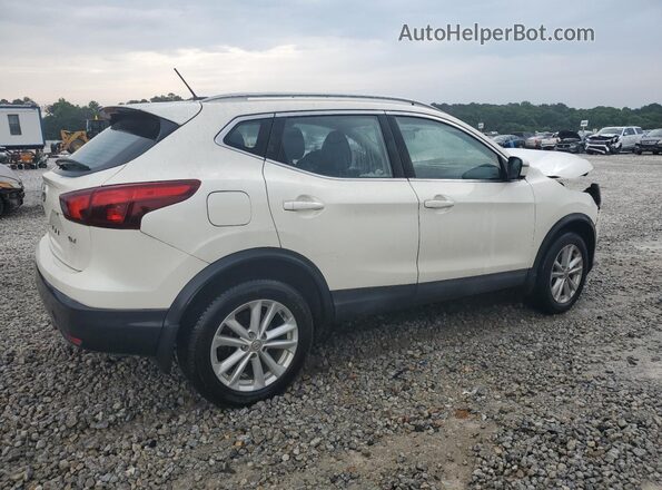 JN1BJ1CP7HW009357 2017 NISSAN ROGUE White Trasero derecho