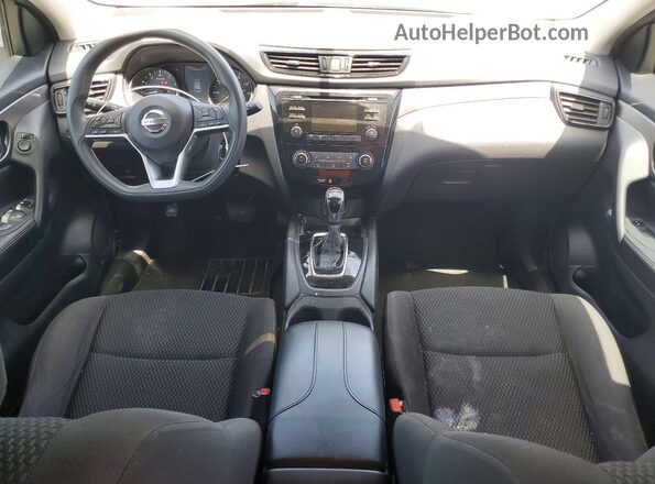 JN1BJ1CP7HW018575 2017 NISSAN ROGUE Black Вид панелі приладів