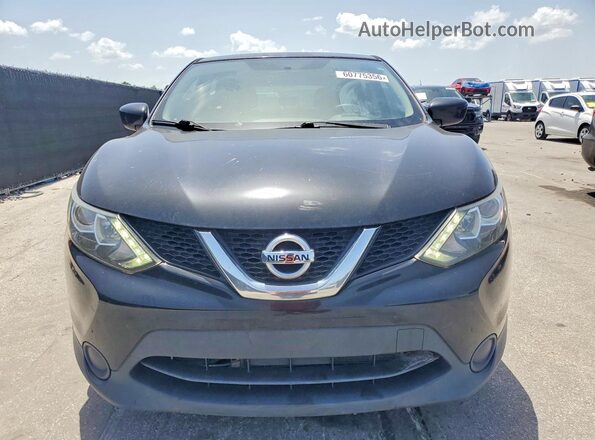 JN1BJ1CP7HW018575 2017 NISSAN ROGUE Black Вид спереду
