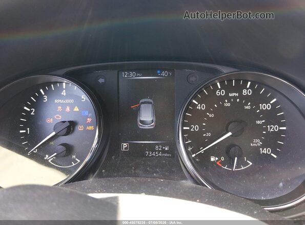 JN1BJ1CP8JW101647 2018 NISSAN ROGUE Black Вид задніх сидінь