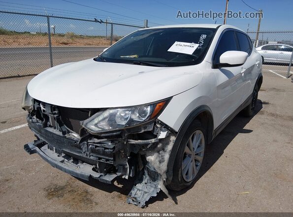 JN1BJ1CP9JW183713 2018 NISSAN ROGUE White Przód lewy