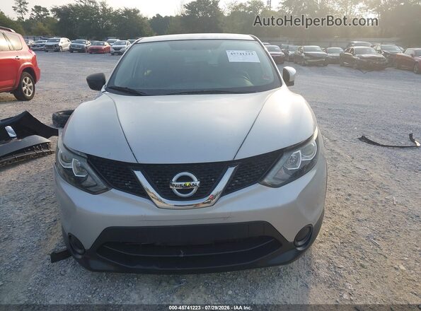 JN1BJ1CPXHW001494 2017 NISSAN ROGUE Silver Widok zestawu wskaźników