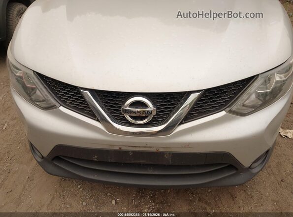JN1BJ1CPXHW018781 2017 NISSAN ROGUE Silver წინა პანელის ხედი