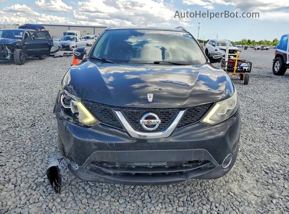 JN1BJ1CPXHW024161 2017 NISSAN ROGUE Black Front view