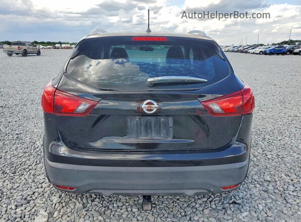 JN1BJ1CPXHW024161 2017 NISSAN ROGUE Black Rear view