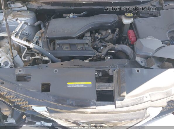 JN1BJ1CPXJW184305 2018 NISSAN ROGUE Silver Widok z tyłu