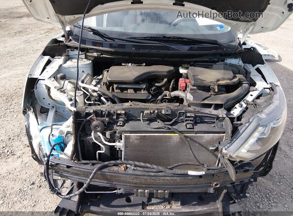 JN1BJ1CR0HW106725 2017 NISSAN ROGUE Белый Вид сзади