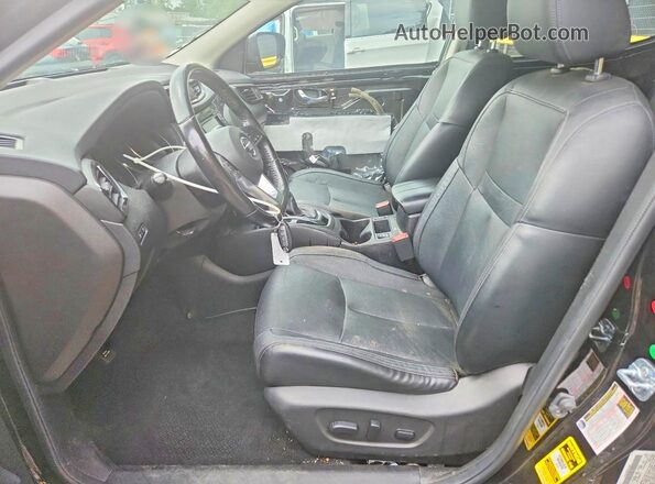 JN1BJ1CR4HW105142 2017 NISSAN ROGUE Black Սալոնի դիմացի տեսք