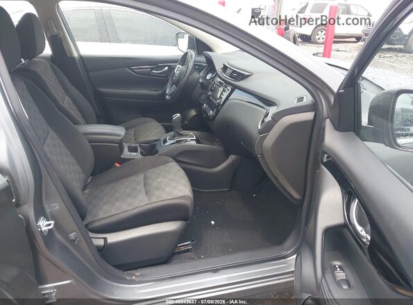 JN1BJ1CR9HW112569 2017 NISSAN ROGUE Gray Widok wnętrza z przodu