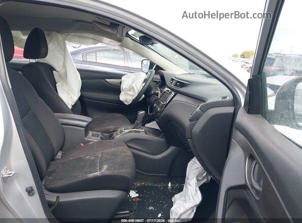 JN1BJ1CV0LW255285 2020 NISSAN ROGUE Silver Front interior view