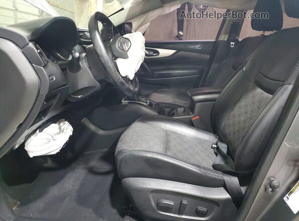 JN1BJ1CV2LW278602 2020 NISSAN ROGUE Gray წინა სალონის ხედი