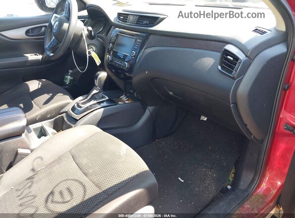 JN1BJ1CW3LW390799 2020 NISSAN ROGUE Красный Вид салона спереди