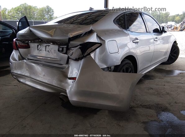 JN1BY1AP1GM220384 2016 INFINITI Q70 Silver Rear right