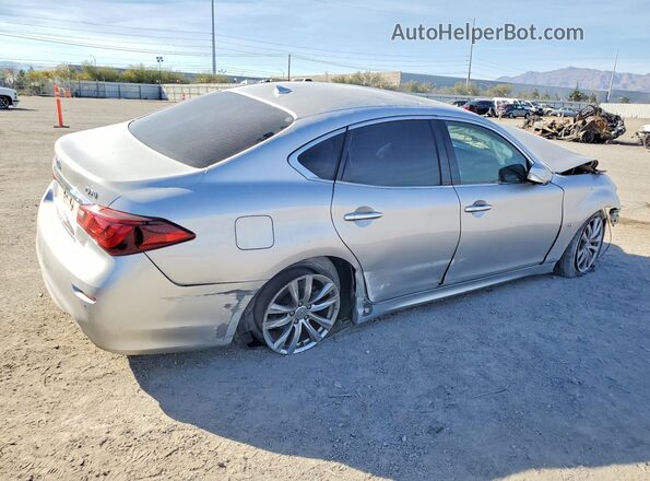 JN1BY1AP8JM180909 2018 INFINITI Q70 Silver Trasero derecho