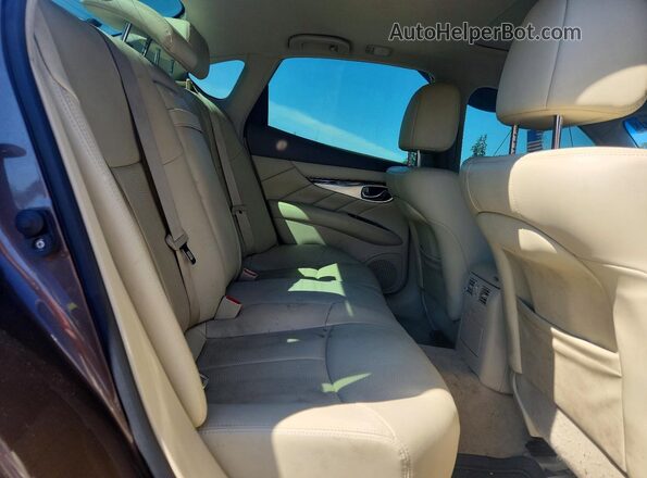 JN1BY1AR2JM220175 2018 INFINITI Q70 Brown Rear seats view