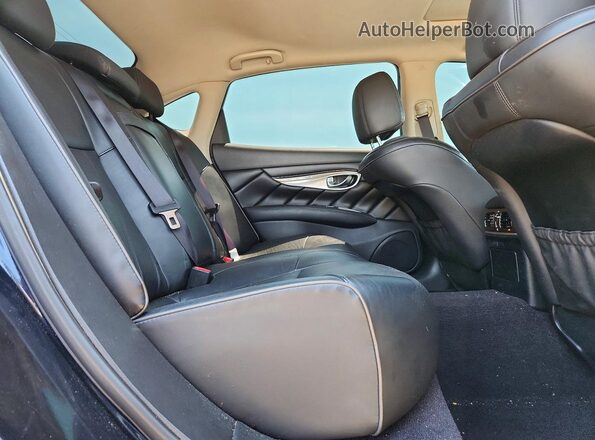 JN1BY1PR0GM720643 2016 INFINITI Q70L Синий Вид задних сидений