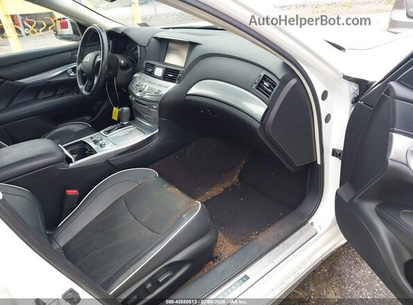 JN1BY1PRXHM210415 2017 INFINITI Q70L White Սալոնի դիմացի տեսք