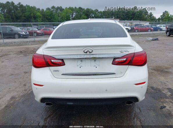 JN1BY1PRXHM210415 2017 INFINITI Q70L White 