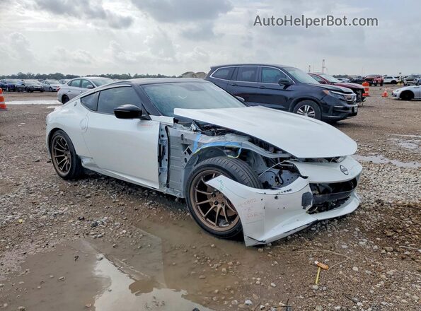 JN1BZ4BH2RM365796 2024 NISSAN Z White Передня права чверть