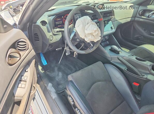 JN1BZ4CH0SM411985 2025 NISSAN Z Gray Dashboard view