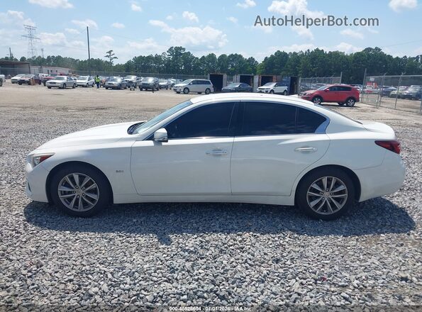 JN1CV7AP0JM240522 2018 INFINITI Q50 White Панорамний вид салону 360°