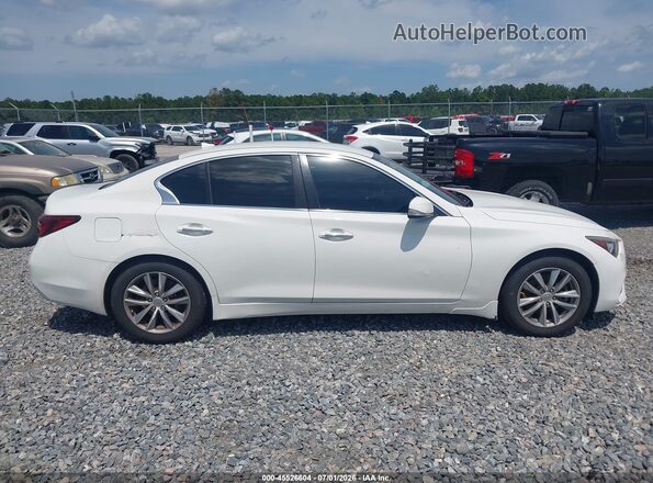 JN1CV7AP0JM240522 2018 INFINITI Q50 White Вид задньої частини салону
